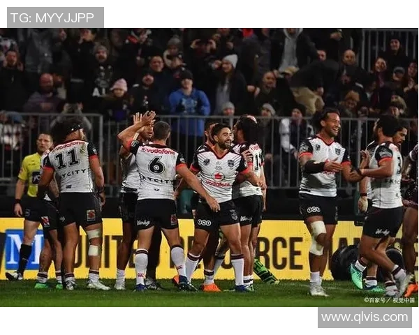 伯明翰与狼队最新对决分析及战况更新详解